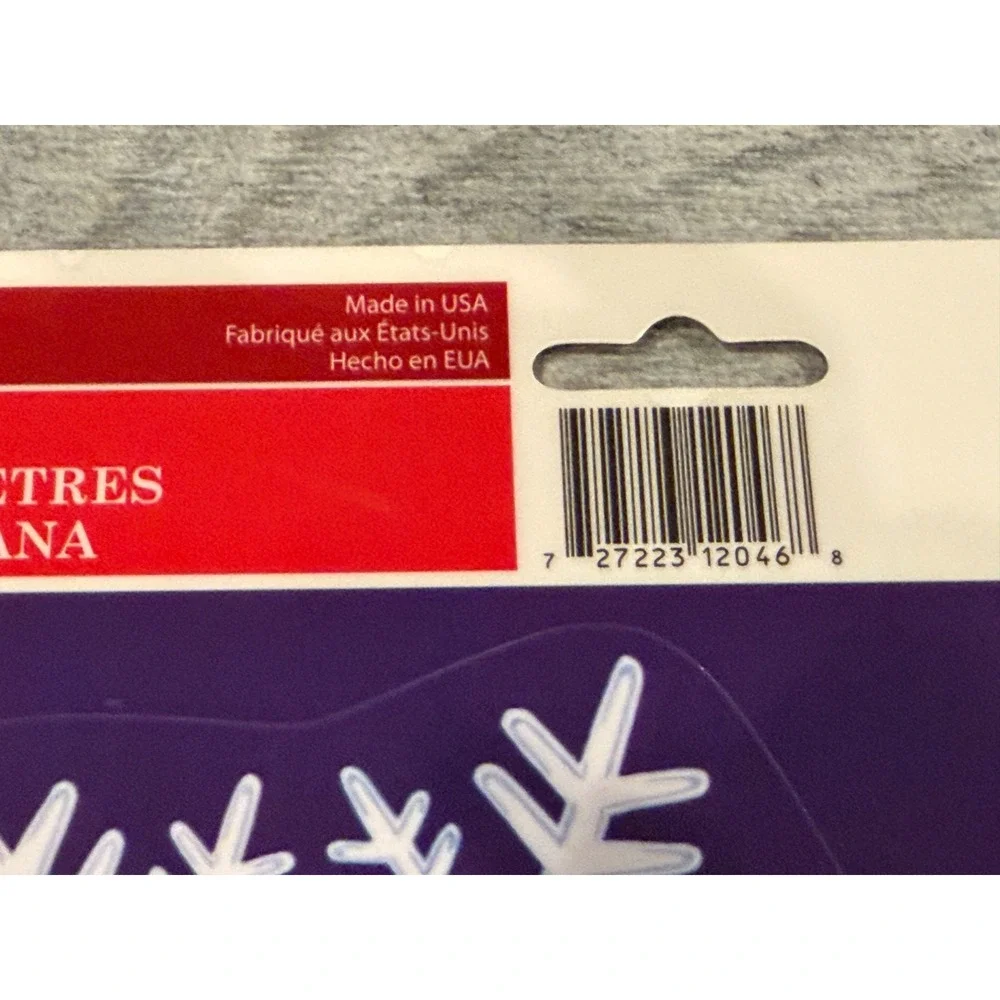 Christmas Window Clings‎ Snowflakes 2 Sheets Snow Winter USA Y2K 76552 Retro NWT